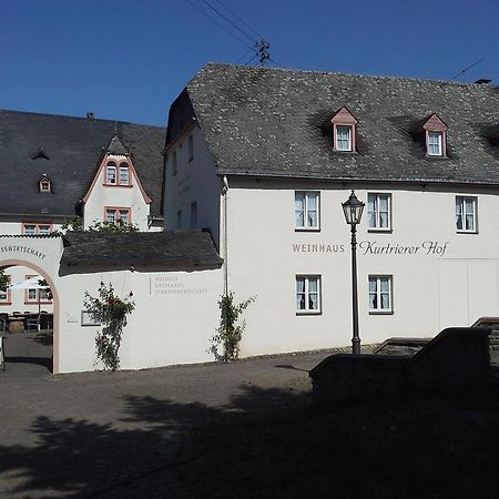 Hotel Weinhaus Kurtrierer Hof Leiwen Esterno foto